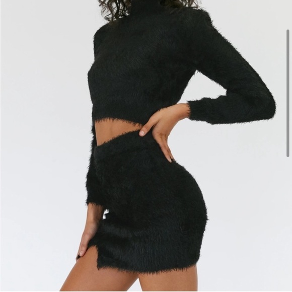 Princess Polly Nila fuzzy set Size XS - Picture 3 of 8